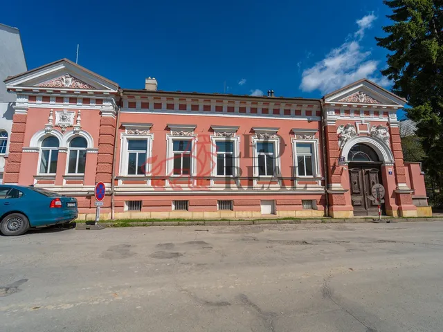 Prodej rodinného domu 500 m²