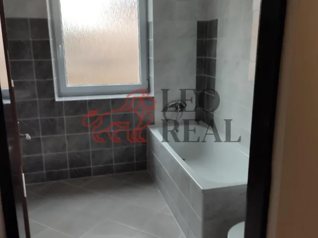 Pronájem bytu 2+kk 60 m²