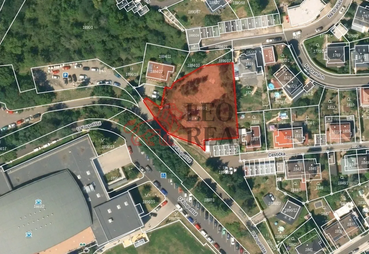 Cestička pozemek foto drone.jpg