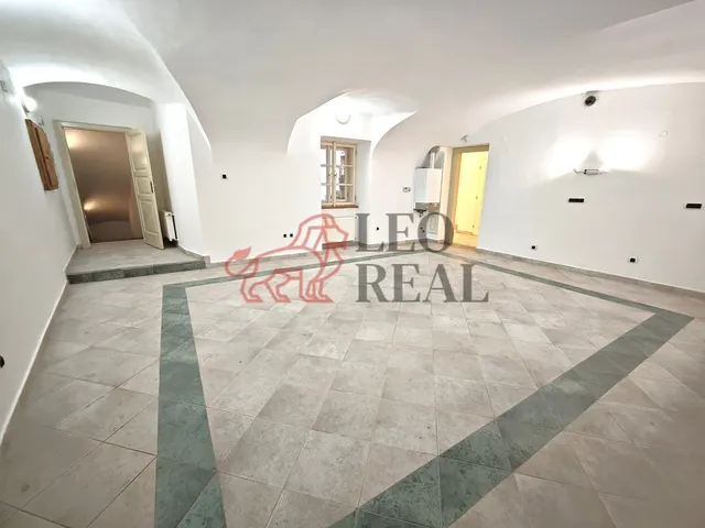 Prodej obchodního prostoru 152 m²