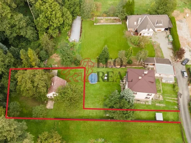 Prodej stavebního pozemku 935 m²