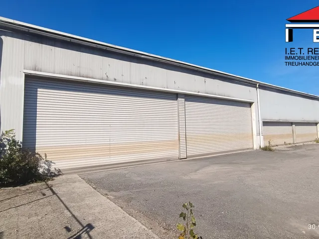 Pronájem skladu 408 m²
