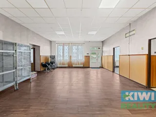 Prodej komerčního objektu v Petřvaldu u Karviné 12