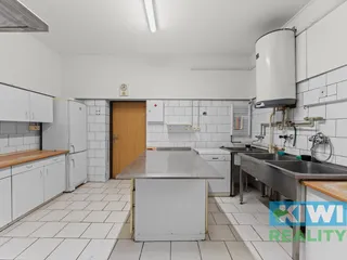 Prodej komerčního objektu v Petřvaldu u Karviné 25