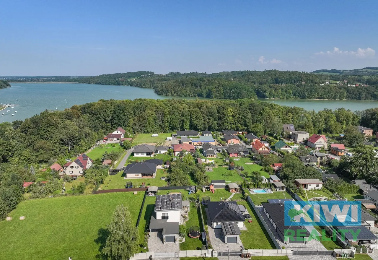 dji-20240828152054-0021-d