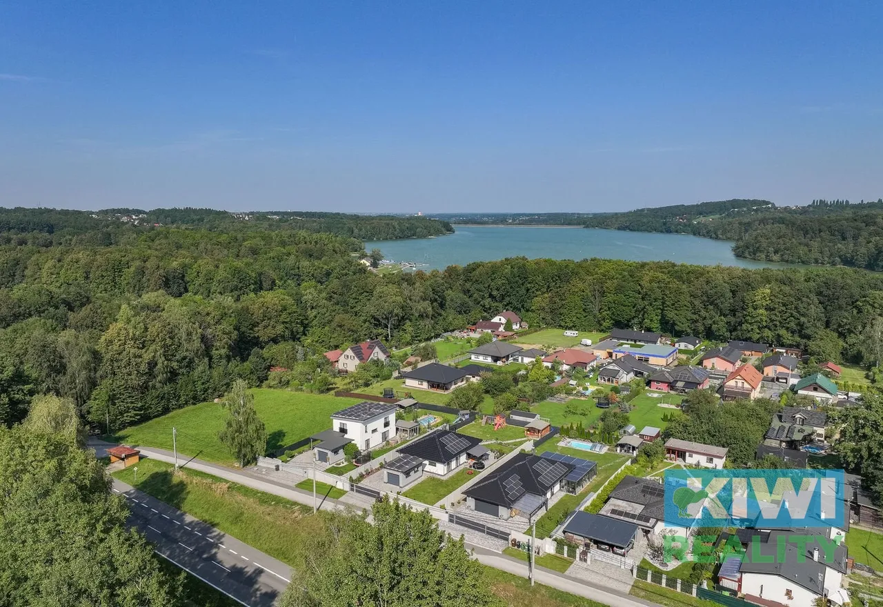 dji-20240828152103-0022-d