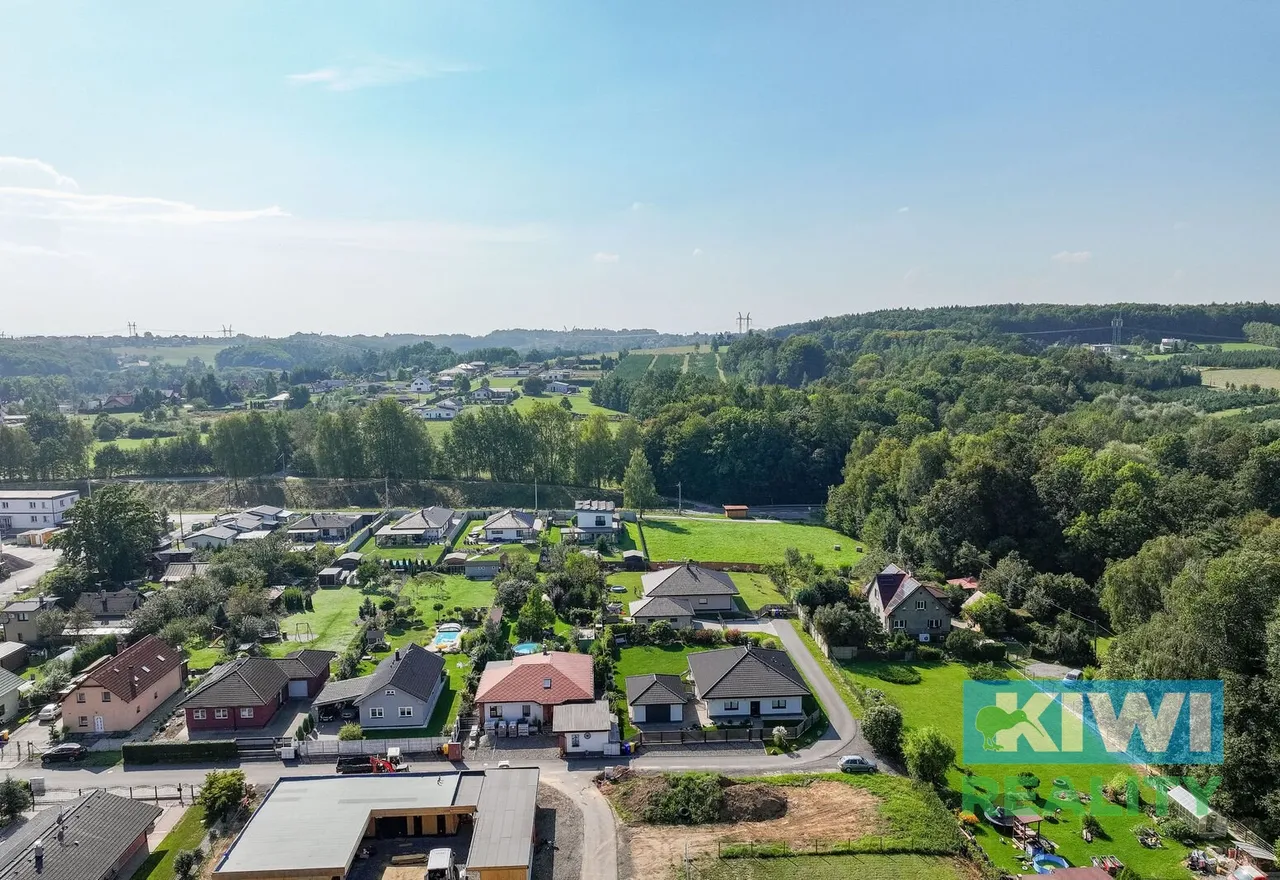 dji-20240828152324-0030-d