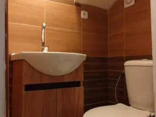 6 (Střední).jpg