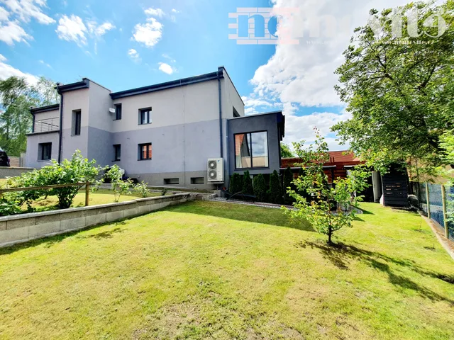 Prodej rodinného domu 179 m²