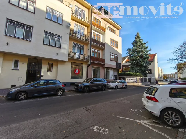 Prodej obchodního prostoru 73 m²