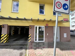 Vjezd do garáží