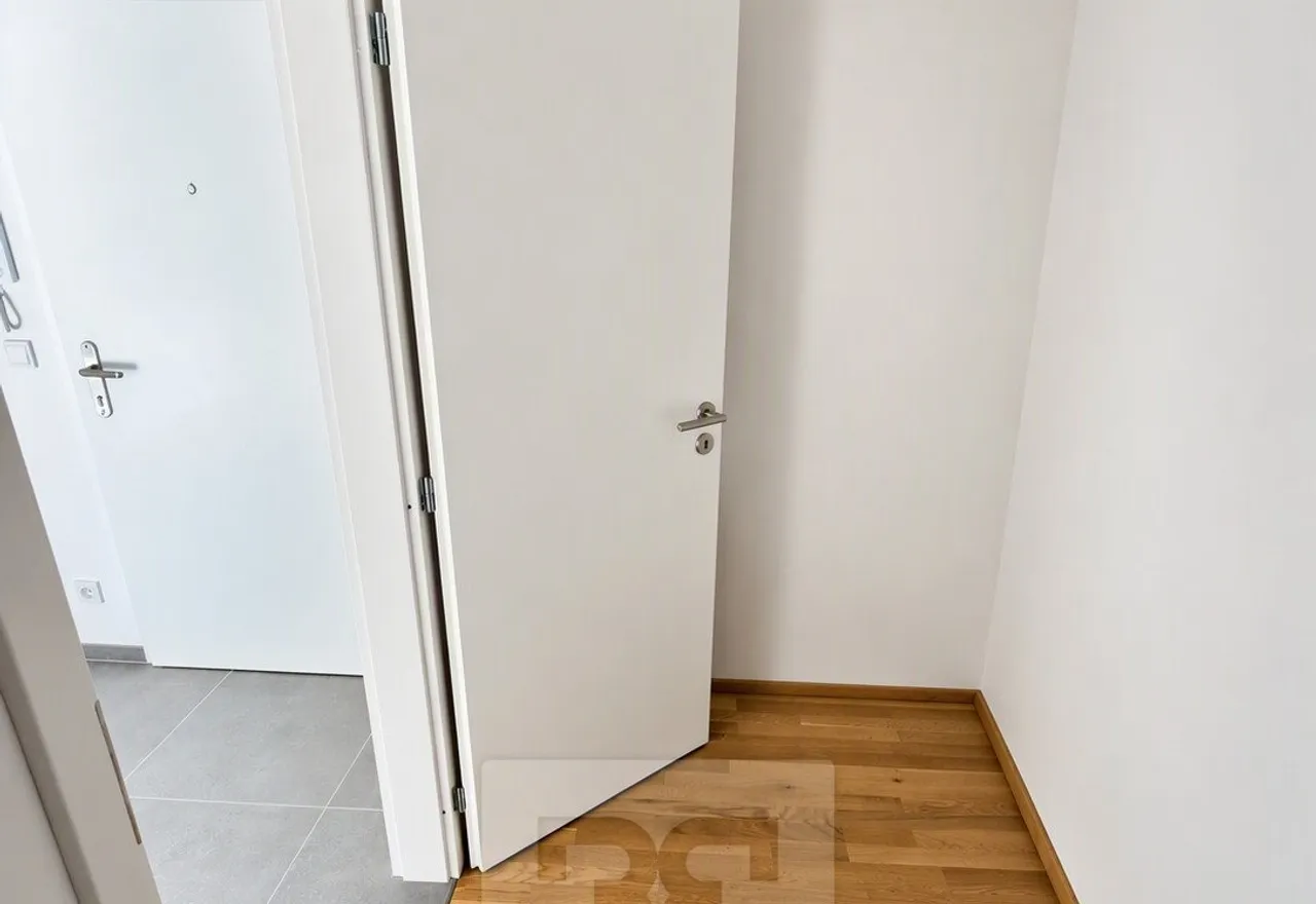 Designer (2)