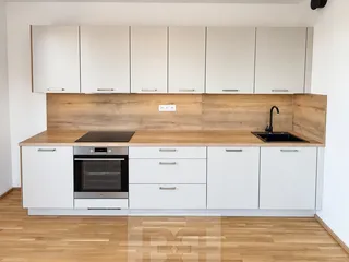 Designer (9)