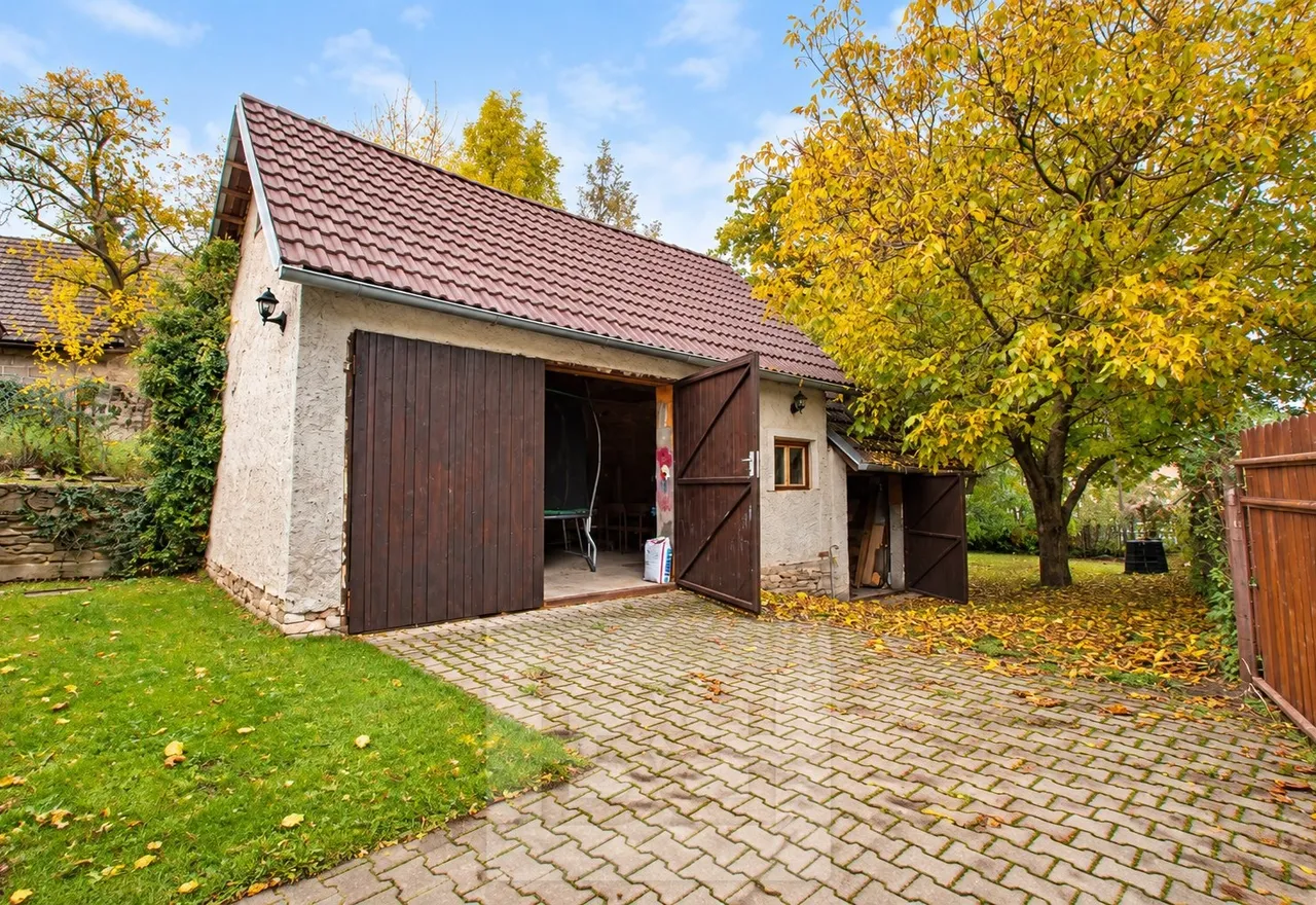 Stodola / garáž