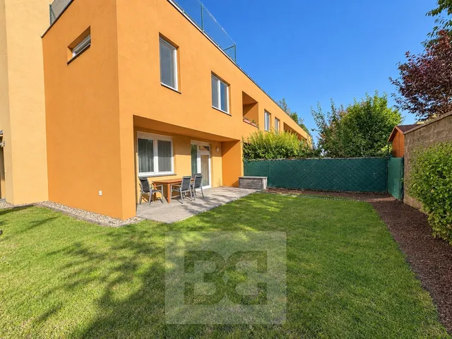 Pronájem bytu 3+kk 90 m²