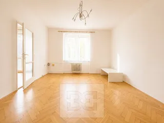 E983F772-ECB5-4DDB-ABEB-26BD78C8C523