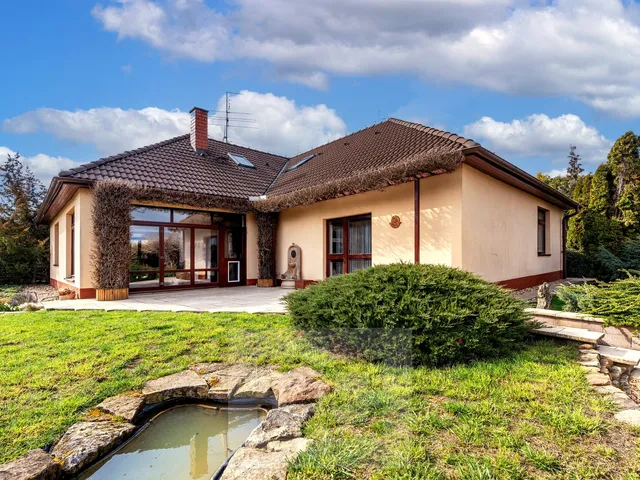 Prodej rodinného domu 262 m²