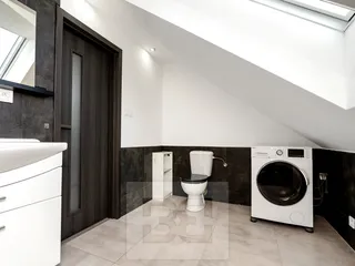 1 (4)