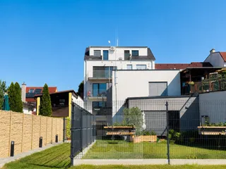 AB309294-FEE6-4E0A-9493-5002CB6709BB