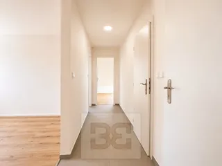 0033F3D3-FA43-420E-BBDA-DAC866D58EA9