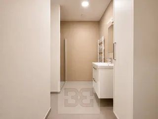 2B518C7C-1452-495E-AD3E-2F93AD3867C7