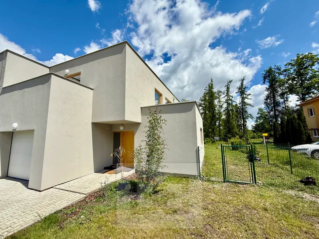 Prodej rodinného domu 181 m²