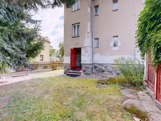 zadní vstup